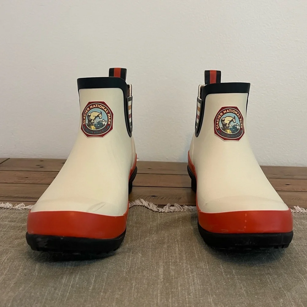 WOMEN'S NATIONAL PARK CHELSEA RAIN BOOTS GLACIER PARK WHITE COLOR Size US 10 - Picture 2 of 11